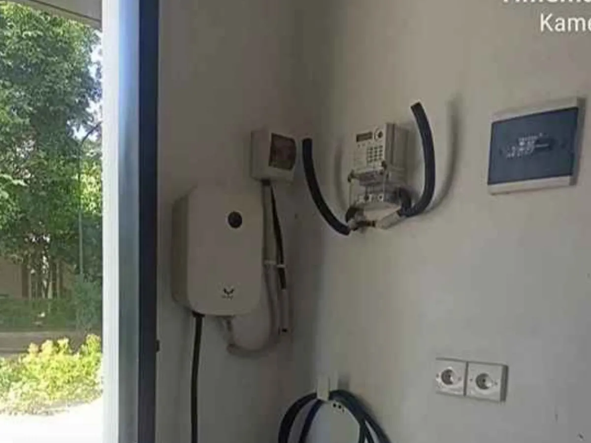 Instalasi charger EV