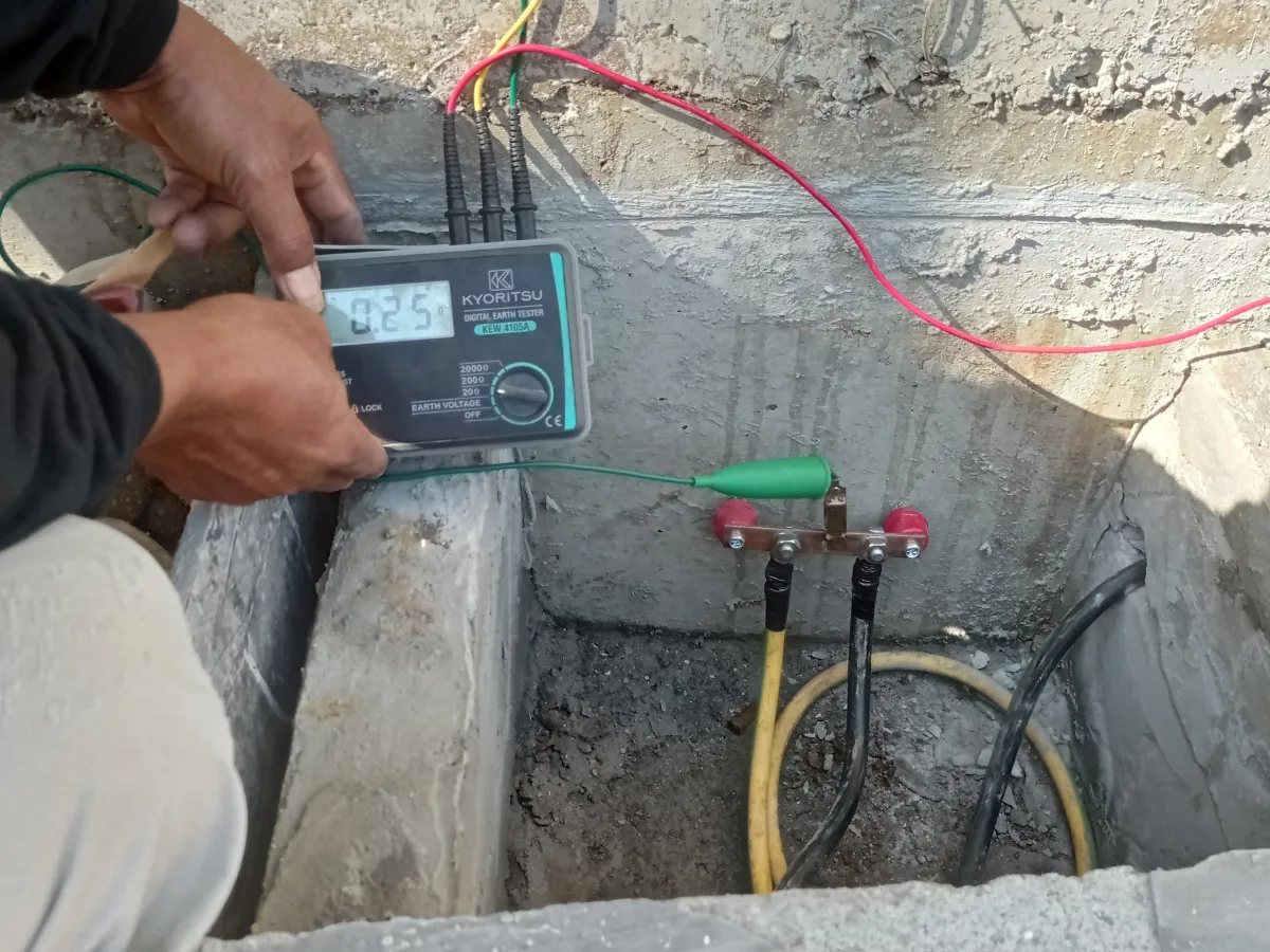 Pengecekan nilai resistansi grounding