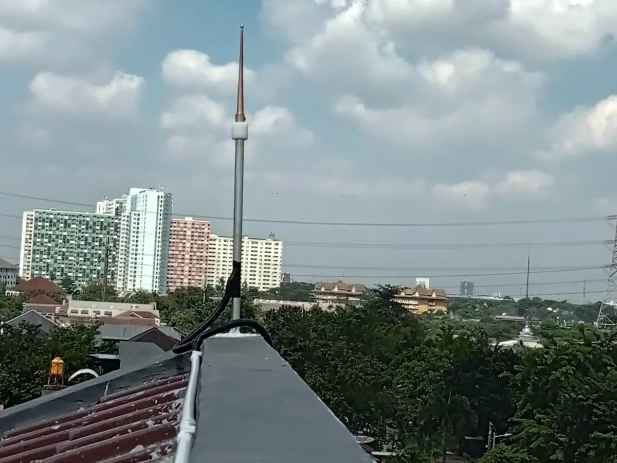penangkal petir rumah